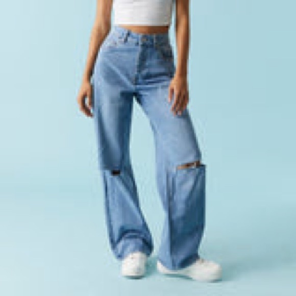 High Rise - Wide Leg Jeans - Picture 4 of 4